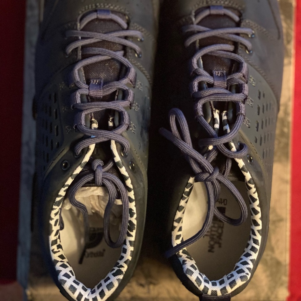 Notth Face Sneakers